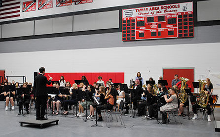 PATRIOTIC PERFORMANCES